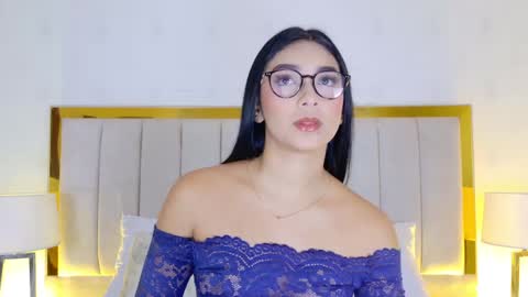 Carolina Paez online show from 4, 5, 2026