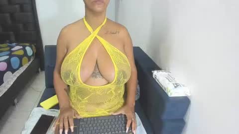 megan_greyxx online show from 11, 1, 2025