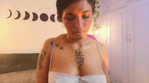 megan_hottts online show from 15, 1, 2026