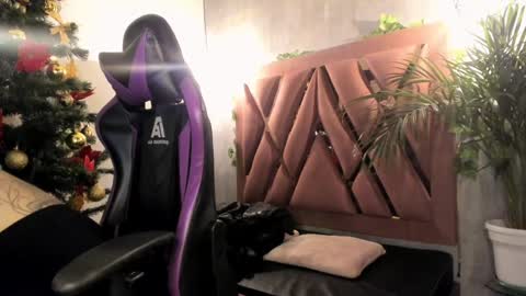    online show from 22, 12, 2024