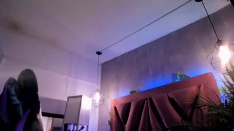    online show from 15, 1, 2025