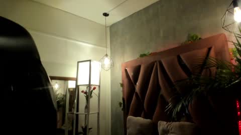    online show from 22, 1, 2025