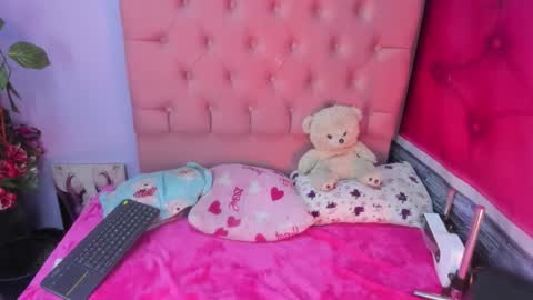 Snapshot of megan_jenner1 chatting on 24, 10, 2025 megan_jenner1 online show from 24, 10, 2025