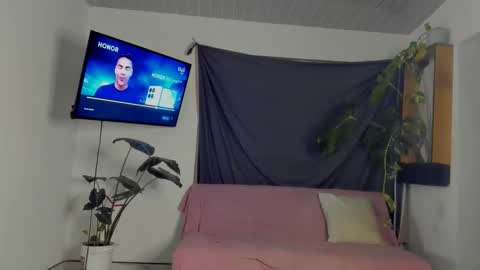 Megan Lu online show from 17, 10, 2025