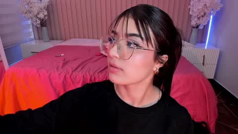     online show from 7, 2, 2025