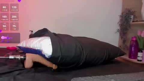 Megan  online show from 23, 10, 2025