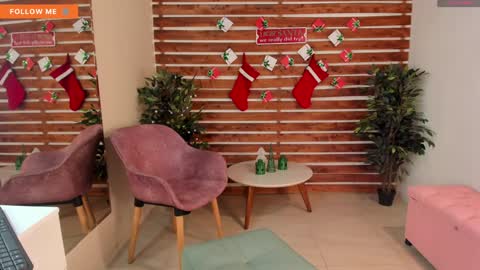 megan_raiin online show from 24, 12, 2024