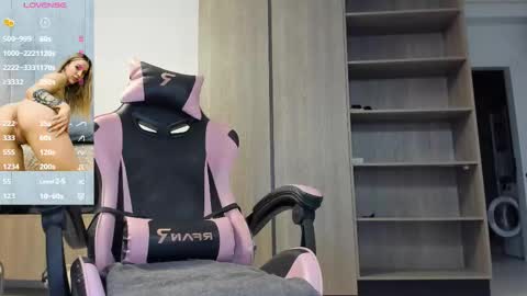 Megan online show from 13, 10, 2025