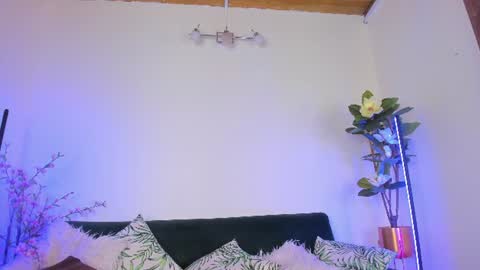 Snapshot of megan_shyne chatting on 22, 6, 2026 megan_shyne online show from 22, 6, 2026