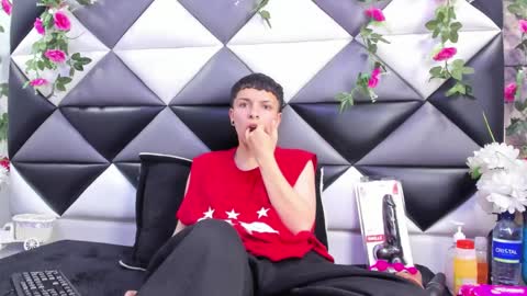 megan_thompsonn_ online show from 1, 10, 2025