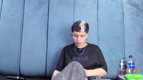 megan_thompsonn_ online show from 7, 5, 2026