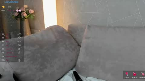 Snapshot of megan_violer chatting on 5, 12, 2024 Megan Mon Fri  1600-2200pm Tue Wen Sat 0900-1600pm online show from 5, 12, 2024