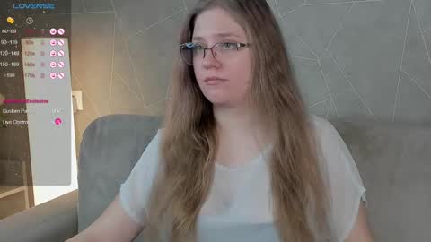 Snapshot of megan_violer chatting on 23, 12, 2024 Megan Mon Fri  1600-2200pm Tue Wen Sat 0900-1600pm online show from 23, 12, 2024