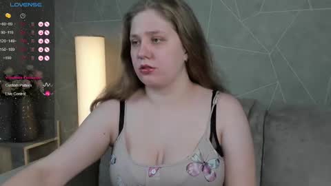 Snapshot of megan_violer chatting on 7, 1, 2025 Megan Mon Fri  1600-2200pm Tue Wen Sat 0900-1600pm online show from 7, 1, 2025