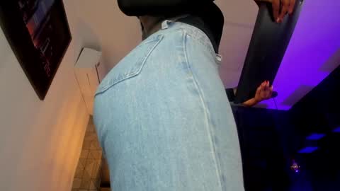 Megan online show from 5, 1, 2025