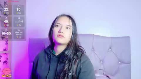 Snapshot of megan_xoxo1 chatting on 13, 11, 2025 Megan online show from 13, 11, 2025