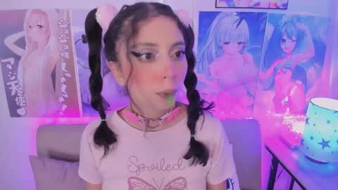 Megan  online show from 12, 12, 2024