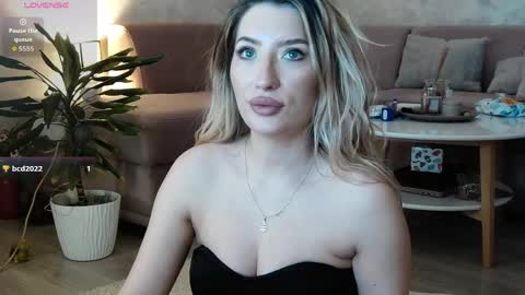 Megan online show from 18, 5, 2026