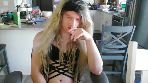 GlamTransGoddess online show from 4, 1, 2025