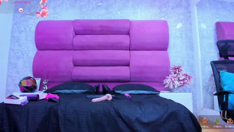 Snapshot of meganfoxxi_ chatting on 10, 12, 2024 MeganFOXXI online show from 10, 12, 2024