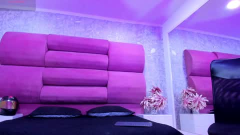 Snapshot of meganfoxxi_ chatting on 19, 1, 2025 MeganFOXXI online show from 19, 1, 2025