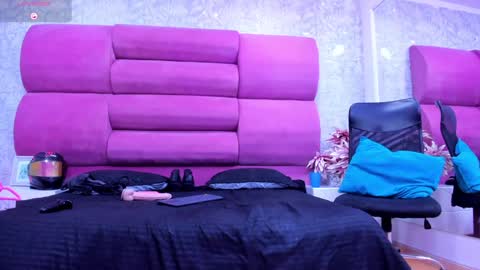 Snapshot of meganfoxxi_ chatting on 19, 1, 2025 MeganFOXXI online show from 19, 1, 2025