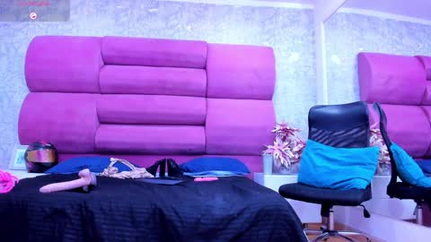 Snapshot of meganfoxxi_ chatting on 25, 1, 2025 MeganFOXXI online show from 25, 1, 2025