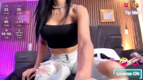 Snapshot of meganfoxxi_ chatting on 14, 10, 2025 MeganFOXXI  online show from 14, 10, 2025