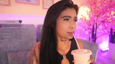 Megan Lowell online show from 12, 5, 2026