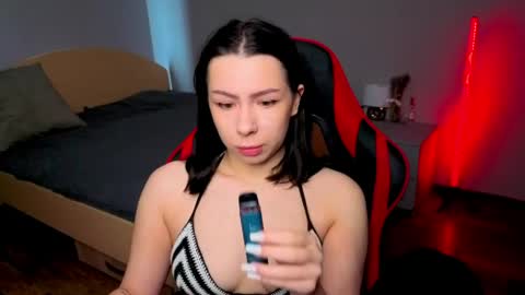 Snapshot of meganluss chatting on 19, 5, 2026 meganluss online show from 19, 5, 2026