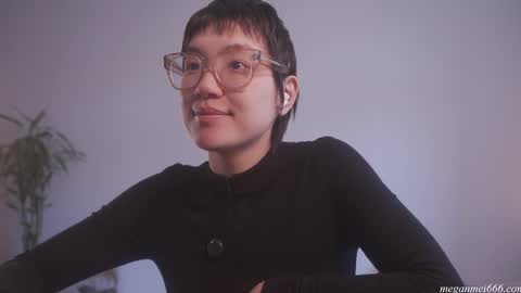 Snapshot of meganmei666 chatting on 10, 4, 2026 for more 3 online show from 10, 4, 2026