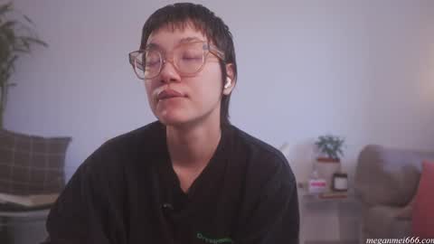 Snapshot of meganmei666 chatting on 18, 4, 2026 for more 3 online show from 18, 4, 2026