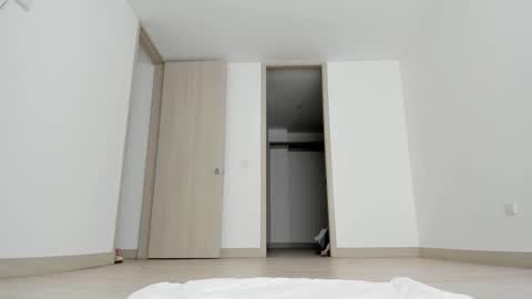 meganmir1 online show from 9, 3, 2025