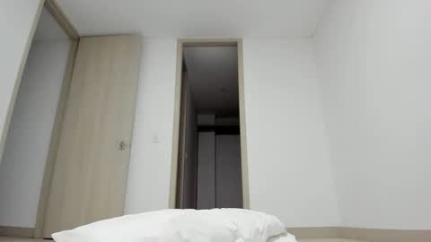 meganmir1 online show from 14, 9, 2025