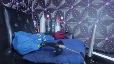 Snapshot of megann_9 chatting on 11, 3, 2026 Megan online show from 11, 3, 2026