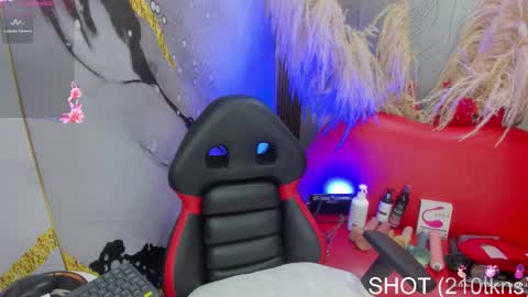 Megan  online show from 5, 10, 2025