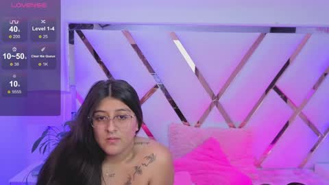 Megan  online show from 19, 4, 2026