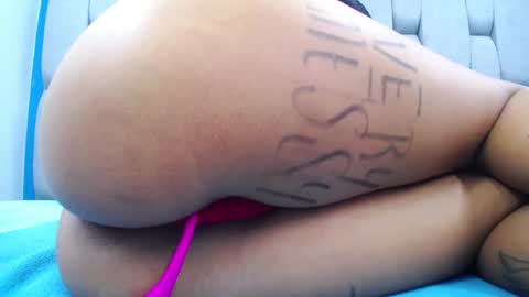 Snapshot of megann_boobs chatting on 9, 1, 2025 Megan online show from 9, 1, 2025