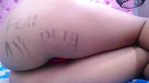 Snapshot of megann_boobs chatting on 19, 1, 2025 Megan online show from 19, 1, 2025