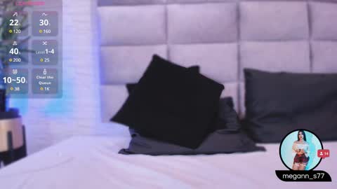 Snapshot of megann_sky chatting on 28, 2, 2025 Megann Sky online show from 28, 2, 2025