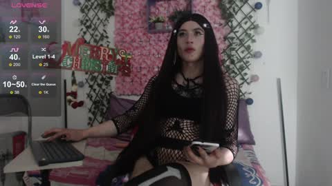 Snapshot of megannixx chatting on 25, 12, 2024 megannixx online show from 25, 12, 2024