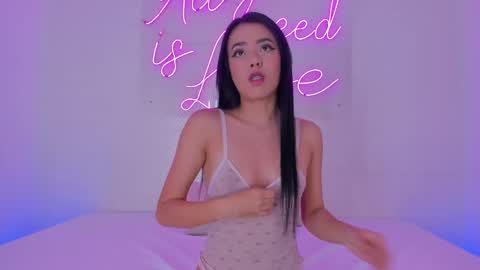 Snapshot of meganritz_ chatting on 6, 10, 2025 Meganritz online show from 6, 10, 2025