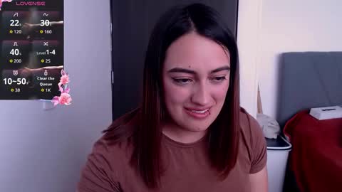 Snapshot of megansnow_ chatting on 19, 9, 2025 MEGAN online show from 19, 9, 2025