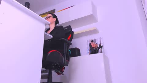 Megan online show from 21, 12, 2024