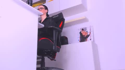 Megan online show from 15, 1, 2025