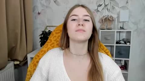 Snapshot of meganx_candy chatting on 18, 11, 2025 Megan online show from 18, 11, 2025