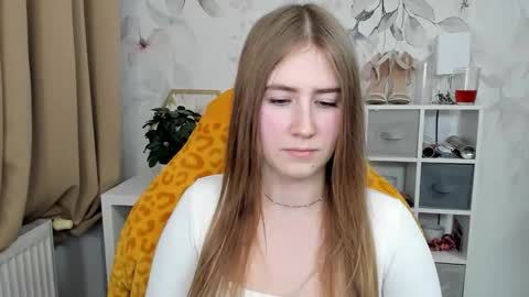 Snapshot of meganx_candy chatting on 24, 11, 2025 Megan online show from 24, 11, 2025