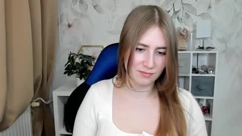 Snapshot of meganx_candy chatting on 4, 3, 2026 Megan online show from 4, 3, 2026