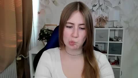 Snapshot of meganx_candy chatting on 11, 3, 2026 Megan online show from 11, 3, 2026
