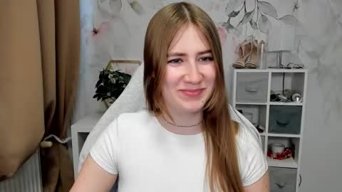 Snapshot of meganx_candy chatting on 12, 3, 2026 Megan online show from 12, 3, 2026